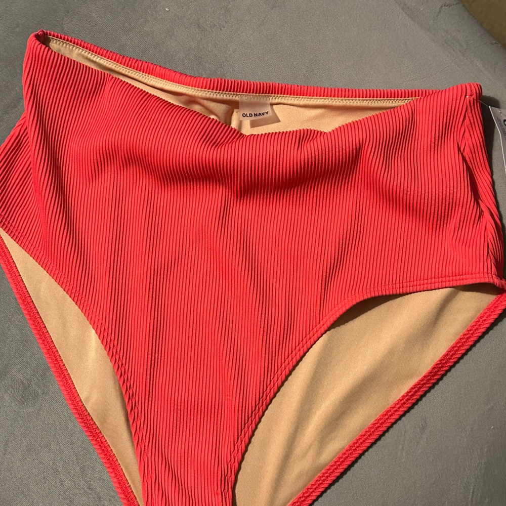 Old Navy ribbed swimsuit bottom L NWT